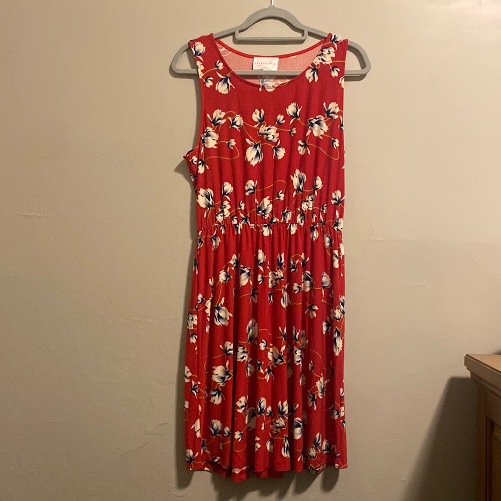 NEW French Grey Red, Floral Dress